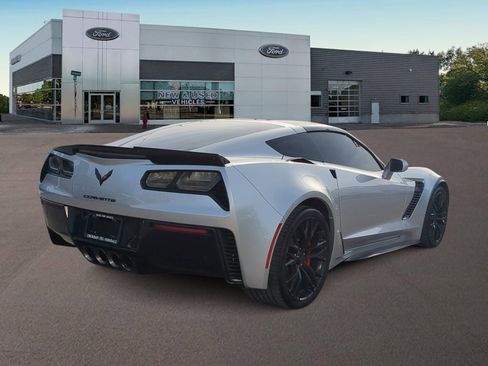 Used 2017 Chevrolet Corvette Z06 w/ Battery Protection Package image 11