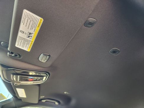 New 2026 Jeep Grand Wagoneer 4WD image 17