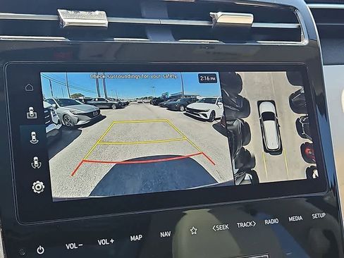 Used 2024 Hyundai Tucson Limited FWD image 19