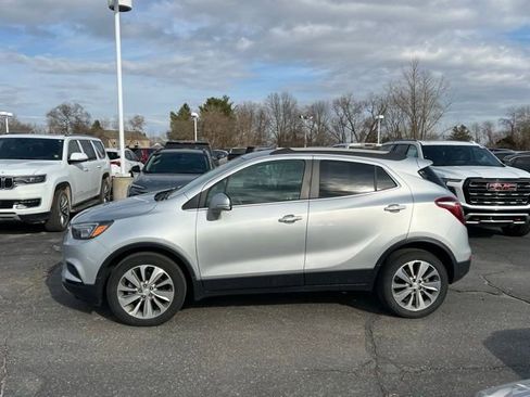 Used 2019 Buick Encore Preferred image 7