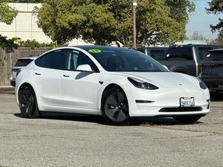 Used 2023 Tesla Model 3 Standard Range video 1