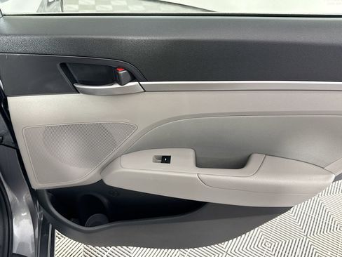 Used 2018 Hyundai Elantra Value Edition image 27