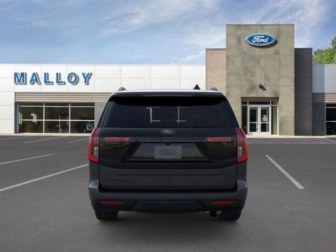 New 2026 Ford Expedition Platinum w/ Stealth Appearance Package image 5