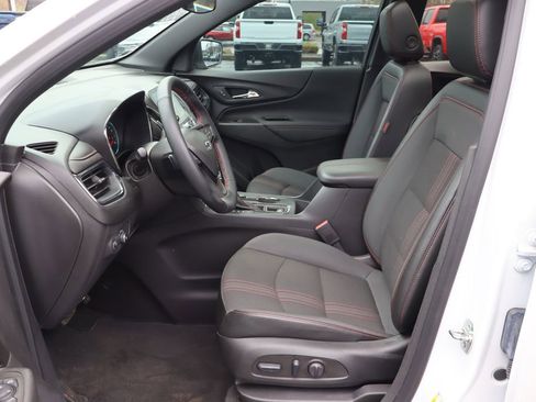 Used 2024 Chevrolet Equinox RS FWD image 4