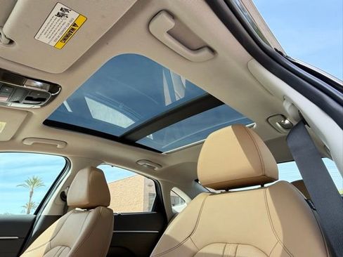 Used 2024 Hyundai Sonata Limited image 13