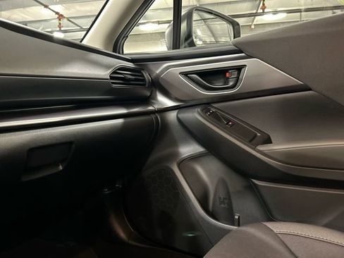 Used 2025 Subaru Impreza 2.0i image 18