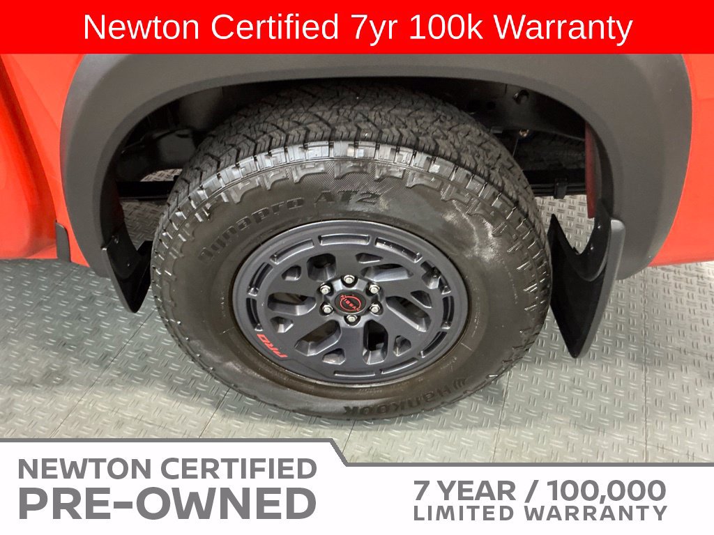Used 2025 Nissan Frontier Pro-X RWD image 43
