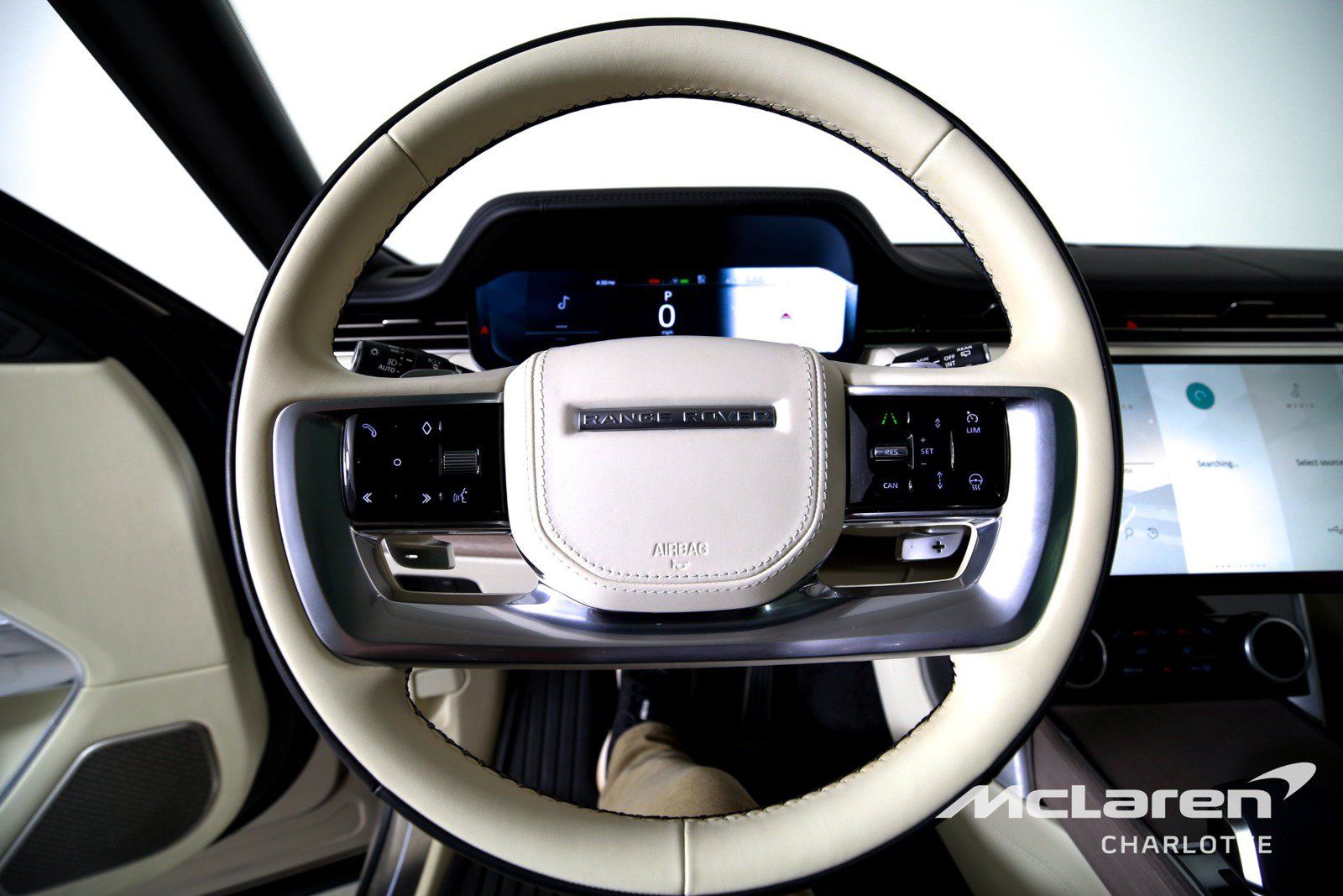 Used 2023 Land Rover Range Rover Long Wheelbase First Edition AWD/4WD image 14