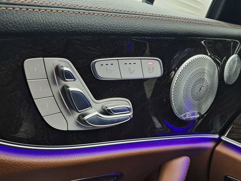 Used 2018 Mercedes-Benz E 400 4MATIC Coupe image 22