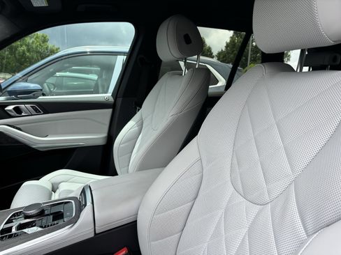 Used 2024 BMW X5 sDrive40i w/ Parking Assistance Package RWD image 33