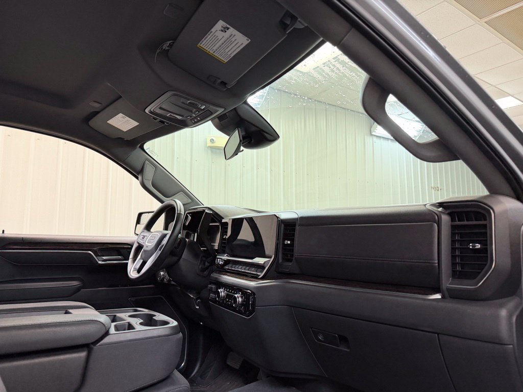 Used 2025 GMC Sierra 1500 Elevation AWD/4WD image 36