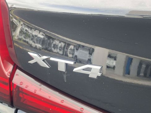 Certified 2024 Cadillac XT4 Premium Luxury FWD image 6