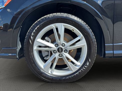 Used 2021 Audi Q3 2.0T Premium w/ Convenience Package image 22