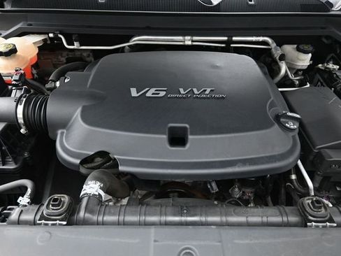 Used 2018 GMC Canyon SLE w/ SLE Convenience Package image 28