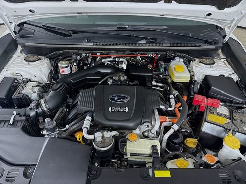 Used 2023 Subaru Crosstrek Hybrid w/ Moonroof Package w/Navigation AWD/4WD image 36
