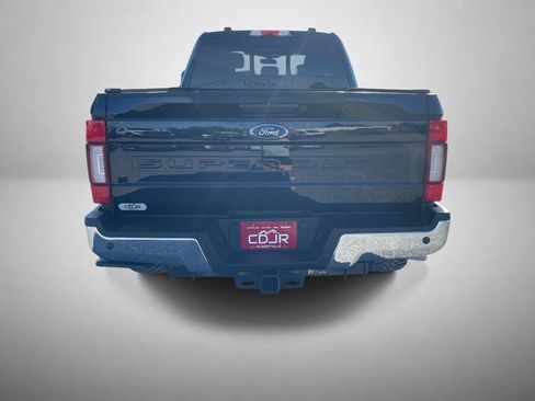 Used 2022 Ford F250 Lariat w/ Lariat Ultimate Package AWD/4WD image 4