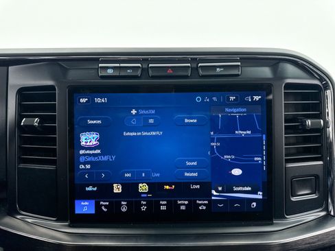 Used 2024 Ford F250 Lariat image 21