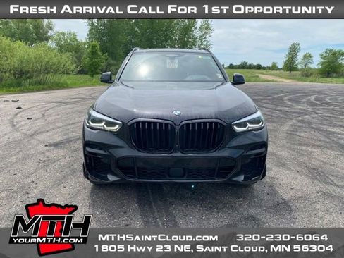 Used 2022 BMW X5 M50i AWD/4WD image 3