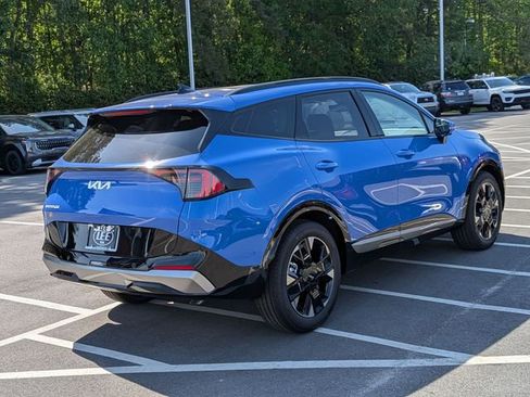New 2026 Kia Sportage SX FWD image 3