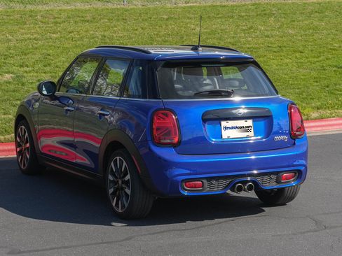 Used 2019 MINI Cooper S image 7