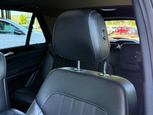 Used 2017 Mercedes-Benz GLE 350 image 3