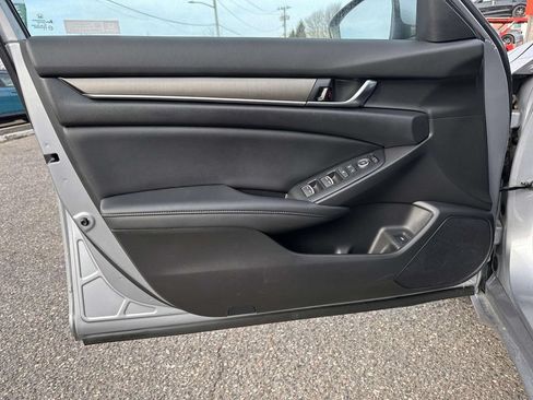 Used 2020 Honda Accord LX image 8