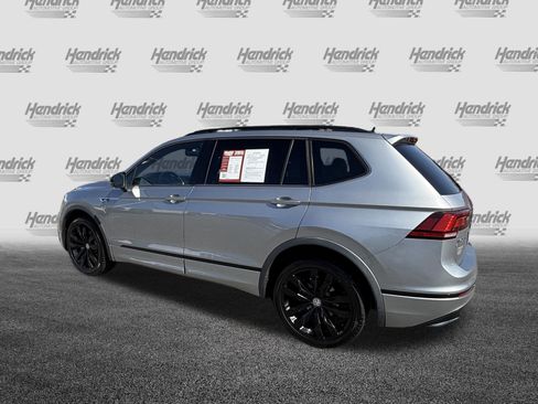 Used 2021 Volkswagen Tiguan SE R-Line FWD image 8