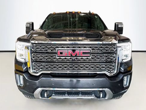 Used 2020 GMC Sierra 2500 Denali w/ Denali Ultimate Package AWD/4WD image 4