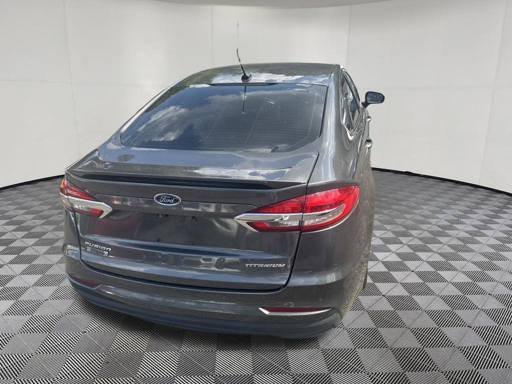 Used 2019 Ford Fusion Energi Titanium FWD image 14