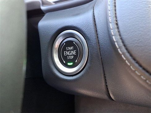 Certified 2023 Chevrolet Suburban LT image 18