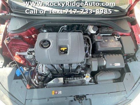 Used 2019 Hyundai Elantra SE image 26