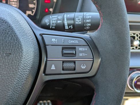 Certified 2025 Honda Civic Type R image 36