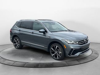 Certified 2024 Volkswagen Tiguan SEL R-Line video 1