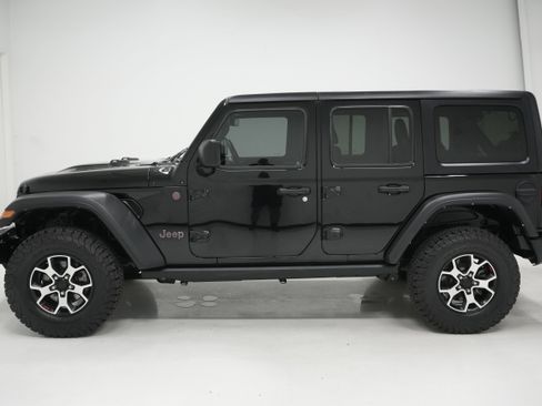 Used 2022 Jeep Wrangler Unlimited Rubicon w/ Cold Weather Group image 7