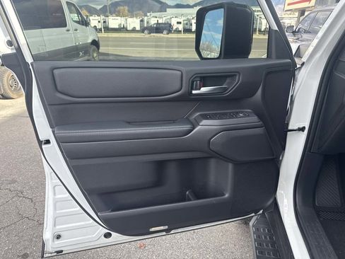 Used 2025 Toyota Land Cruiser image 13