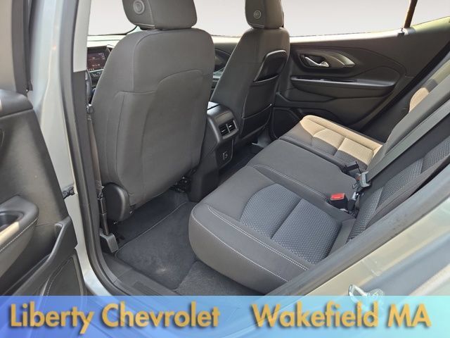Used 2023 GMC Terrain SLE w/ Driver Convenience Package AWD/4WD image 17