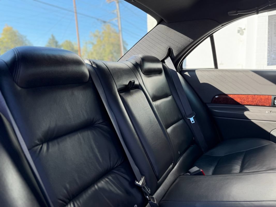 Used 2001 Lincoln LS RWD image 9