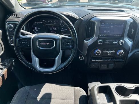 Used 2019 GMC Sierra 1500 SLE w/ X31 Off-Road Package AWD/4WD image 19