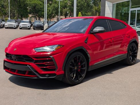 Used 2020 Lamborghini Urus AWD/4WD image 8
