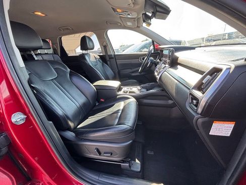 Used 2023 Kia Sorento EX image 9