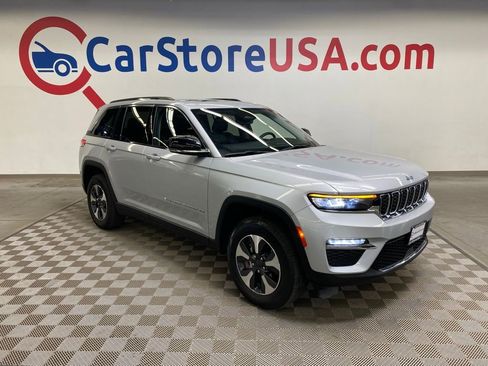 Used 2023 Jeep Grand Cherokee 4WD 4xe image 1