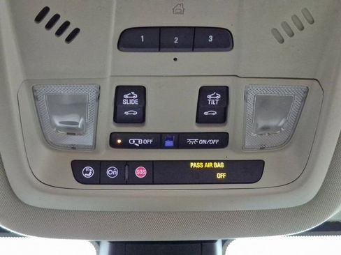 Used 2017 GMC Acadia Denali w/ Technology Package image 20