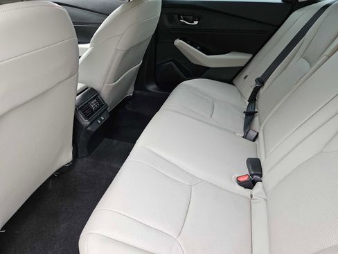 Used 2024 Honda Accord Touring image 29