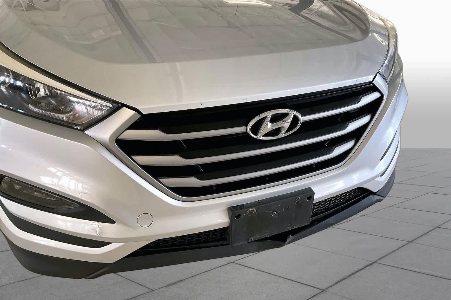 Used 2018 Hyundai Tucson SEL Plus AWD/4WD image 29