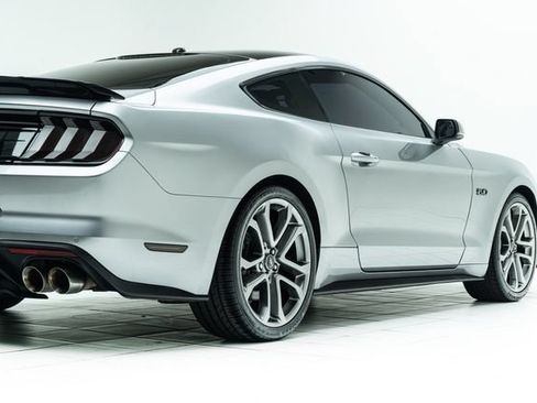 Used 2020 Ford Mustang GT Premium w/ Black Accent Package RWD image 13