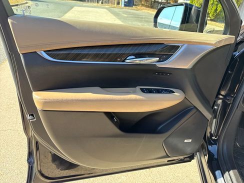 Certified 2023 Cadillac XT6 Sport w/ Platinum Package image 5