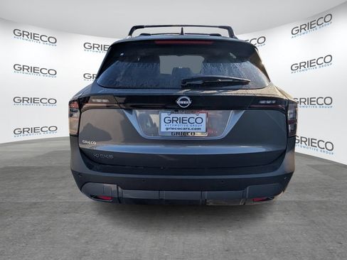 New 2026 Nissan Kicks SV w/ Cold Weather Package FWD image 6