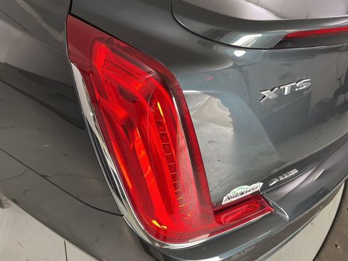 Used 2019 Cadillac XTS Luxury w/ Driver Awareness Package image 43