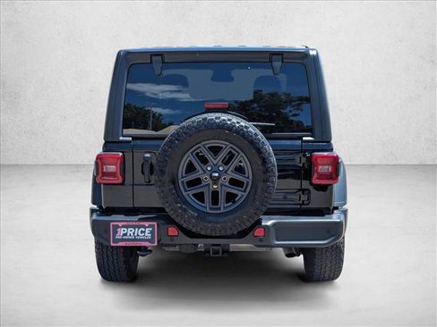 Used 2024 Jeep Wrangler Sport AWD/4WD image 7