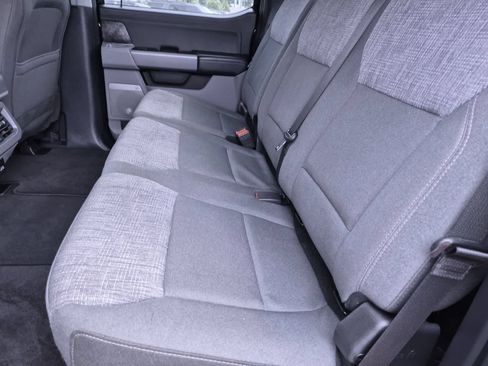 Used 2023 Ford F250 XLT w/ Black Appearance Package AWD/4WD image 19